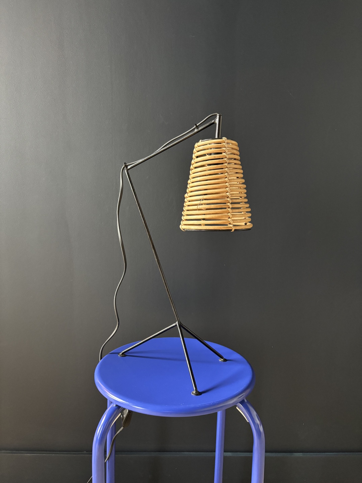 lampe rotin métal noir vintage années 60