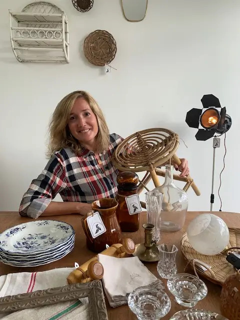 Émilie — fondatrice de La Cocotte en Papier, brocante vintage à Vannes